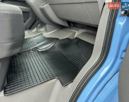 Синий Фольксваген Крафтер, объемом двигателя 2 л и пробегом 220 тыс. км за 28500 $, фото 104 на Automoto.ua