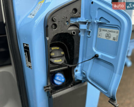 Синий Фольксваген Крафтер, объемом двигателя 2 л и пробегом 220 тыс. км за 28500 $, фото 88 на Automoto.ua