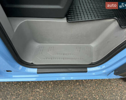 Синий Фольксваген Крафтер, объемом двигателя 2 л и пробегом 220 тыс. км за 28500 $, фото 109 на Automoto.ua