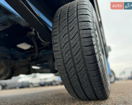 Синий Фольксваген Крафтер, объемом двигателя 2 л и пробегом 220 тыс. км за 28500 $, фото 38 на Automoto.ua