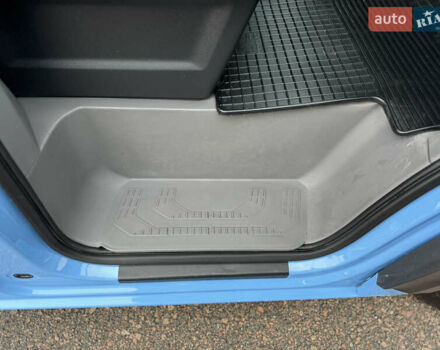 Синий Фольксваген Крафтер, объемом двигателя 2 л и пробегом 220 тыс. км за 28500 $, фото 102 на Automoto.ua