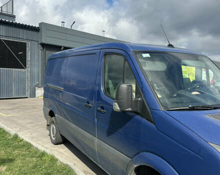 Синий Фольксваген Крафтер, объемом двигателя 2.46 л и пробегом 342 тыс. км за 10800 $, фото 4 на Automoto.ua