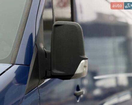 Синий Фольксваген Крафтер, объемом двигателя 2.5 л и пробегом 386 тыс. км за 13800 $, фото 8 на Automoto.ua