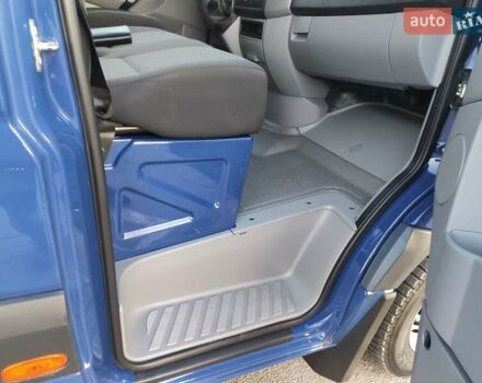 Синій Фольксваген Крафтєр, об'ємом двигуна 1.97 л та пробігом 273 тис. км за 19500 $, фото 58 на Automoto.ua