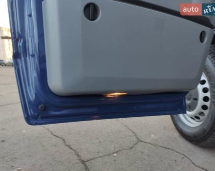 Синій Фольксваген Крафтєр, об'ємом двигуна 1.97 л та пробігом 273 тис. км за 19500 $, фото 40 на Automoto.ua