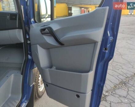 Синій Фольксваген Крафтєр, об'ємом двигуна 1.97 л та пробігом 273 тис. км за 19500 $, фото 56 на Automoto.ua