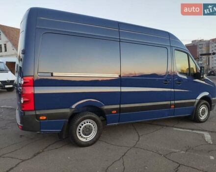 Синій Фольксваген Крафтєр, об'ємом двигуна 1.97 л та пробігом 273 тис. км за 19500 $, фото 17 на Automoto.ua