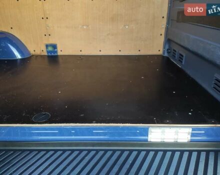 Синій Фольксваген Крафтєр, об'ємом двигуна 1.97 л та пробігом 273 тис. км за 19500 $, фото 63 на Automoto.ua