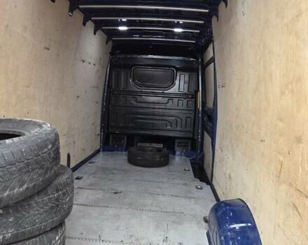 Синий Фольксваген Крафтер, объемом двигателя 2 л и пробегом 300 тыс. км за 25000 $, фото 2 на Automoto.ua