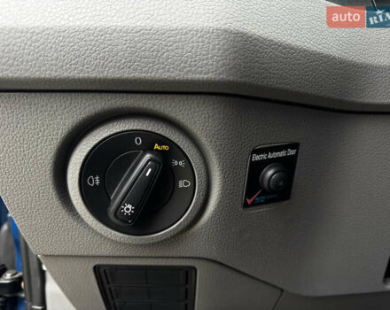 Фольксваген Крафтер 2018 в Житомире на Automoto.ua Синий Фольксваген Крафтер, объемом двигателя 2 л и пробегом 314 тыс. км за 21999 $, фото 20 на Automoto.ua