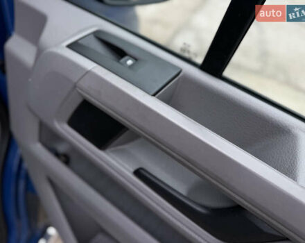 Синий Фольксваген Крафтер, объемом двигателя 2 л и пробегом 314 тыс. км за 21999 $, фото 44 на Automoto.ua