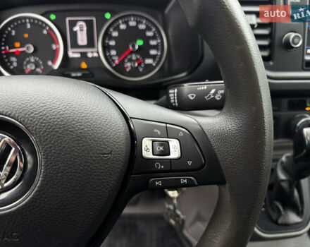 Фольксваген Крафтер 2018 в Житомире на Automoto.ua Синий Фольксваген Крафтер, объемом двигателя 2 л и пробегом 314 тыс. км за 21999 $, фото 25 на Automoto.ua