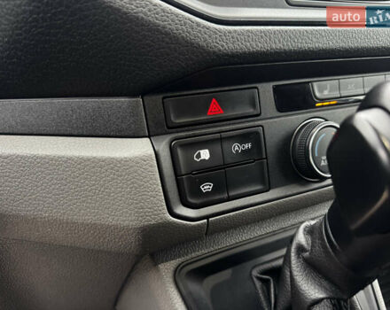 Фольксваген Крафтер 2018 в Житомире на Automoto.ua Синий Фольксваген Крафтер, объемом двигателя 2 л и пробегом 314 тыс. км за 21999 $, фото 29 на Automoto.ua