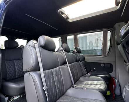 Синий Фольксваген Крафтер, объемом двигателя 1.97 л и пробегом 600 тыс. км за 15500 $, фото 4 на Automoto.ua