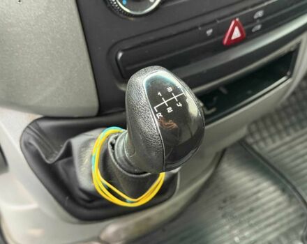 Синий Фольксваген Крафтер, объемом двигателя 2.5 л и пробегом 386 тыс. км за 13800 $, фото 12 на Automoto.ua