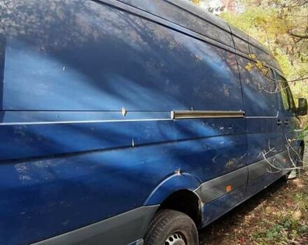 Синий Фольксваген Крафтер, объемом двигателя 2.46 л и пробегом 229 тыс. км за 20000 $, фото 1 на Automoto.ua