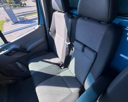 Синий Фольксваген Крафтер, объемом двигателя 1.97 л и пробегом 408 тыс. км за 13100 $, фото 4 на Automoto.ua