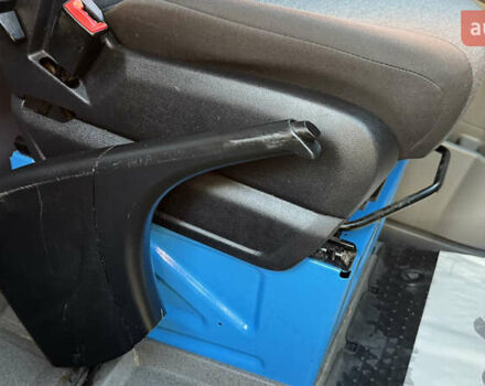 Синий Фольксваген Крафтер, объемом двигателя 1.97 л и пробегом 232 тыс. км за 18600 $, фото 106 на Automoto.ua