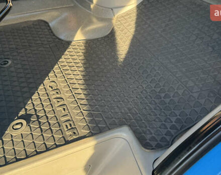 Синий Фольксваген Крафтер, объемом двигателя 1.97 л и пробегом 232 тыс. км за 18600 $, фото 118 на Automoto.ua