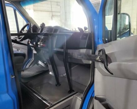 Синий Фольксваген Крафтер, объемом двигателя 2.46 л и пробегом 925 тыс. км за 24500 $, фото 19 на Automoto.ua