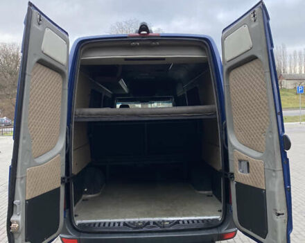 Синій Фольксваген Крафтєр, об'ємом двигуна 2 л та пробігом 260 тис. км за 16500 $, фото 16 на Automoto.ua