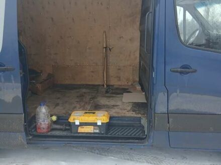 Синий Фольксваген Крафтер, объемом двигателя 2.46 л и пробегом 518 тыс. км за 9500 $, фото 1 на Automoto.ua