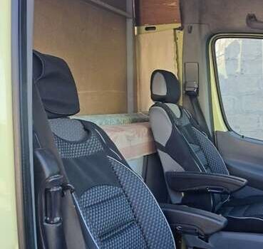 Зеленый Фольксваген Крафтер, объемом двигателя 2.46 л и пробегом 433 тыс. км за 15000 $, фото 1 на Automoto.ua