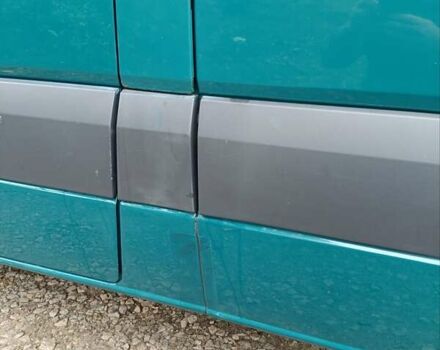 Зеленый Фольксваген Крафтер, объемом двигателя 1.97 л и пробегом 491 тыс. км за 11900 $, фото 10 на Automoto.ua