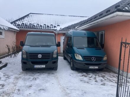 Зелений Фольксваген Крафтєр, об'ємом двигуна 2 л та пробігом 450 тис. км за 11000 $, фото 1 на Automoto.ua