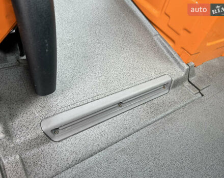 Оранжевый Фольксваген Крафтер, объемом двигателя 2 л и пробегом 215 тыс. км за 25500 $, фото 32 на Automoto.ua