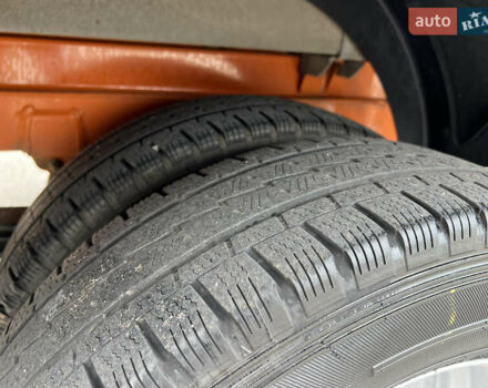 Оранжевый Фольксваген Крафтер, объемом двигателя 2 л и пробегом 215 тыс. км за 25500 $, фото 17 на Automoto.ua