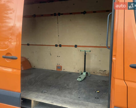 Помаранчевий Фольксваген Крафтєр, об'ємом двигуна 1.97 л та пробігом 288 тис. км за 15799 $, фото 16 на Automoto.ua