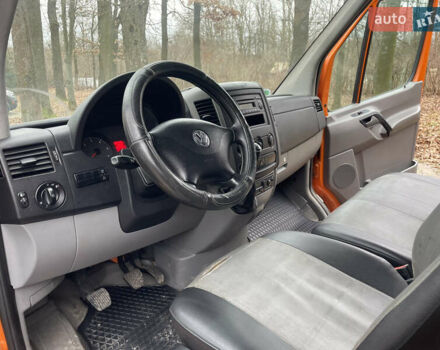 Помаранчевий Фольксваген Крафтєр, об'ємом двигуна 1.97 л та пробігом 288 тис. км за 14600 $, фото 16 на Automoto.ua