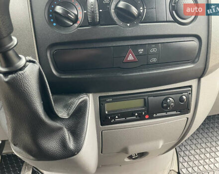 Помаранчевий Фольксваген Крафтєр, об'ємом двигуна 1.97 л та пробігом 288 тис. км за 14600 $, фото 20 на Automoto.ua