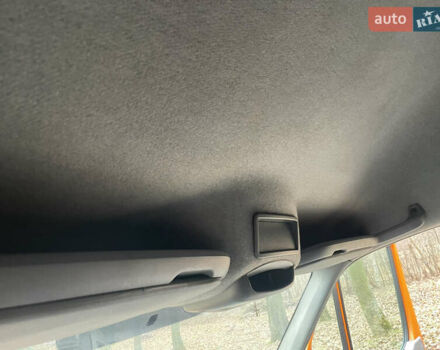 Помаранчевий Фольксваген Крафтєр, об'ємом двигуна 1.97 л та пробігом 288 тис. км за 14600 $, фото 22 на Automoto.ua