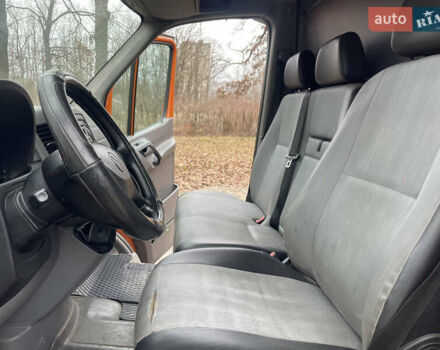 Помаранчевий Фольксваген Крафтєр, об'ємом двигуна 1.97 л та пробігом 288 тис. км за 14600 $, фото 17 на Automoto.ua