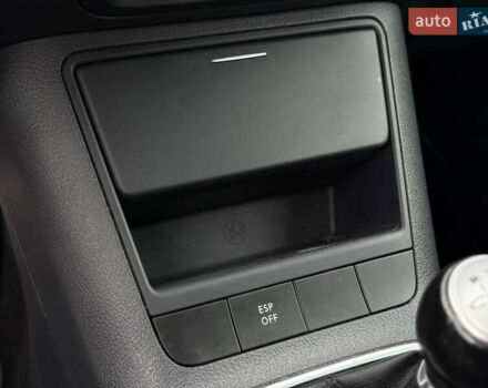 Серый Фольксваген Кросс Гольф, объемом двигателя 1.6 л и пробегом 182 тыс. км за 6500 $, фото 48 на Automoto.ua