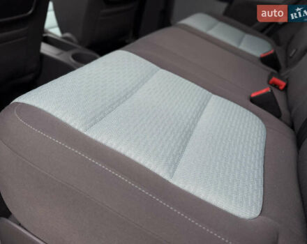 Серый Фольксваген Кросс Гольф, объемом двигателя 1.6 л и пробегом 182 тыс. км за 6500 $, фото 63 на Automoto.ua