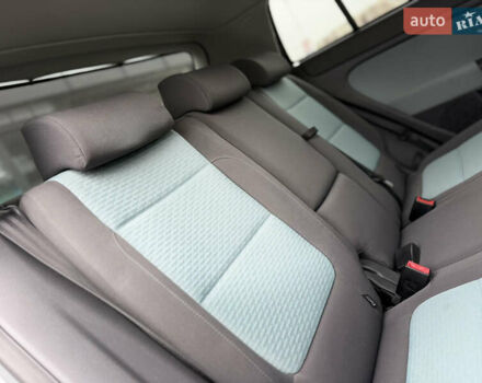 Серый Фольксваген Кросс Гольф, объемом двигателя 1.6 л и пробегом 182 тыс. км за 6500 $, фото 73 на Automoto.ua