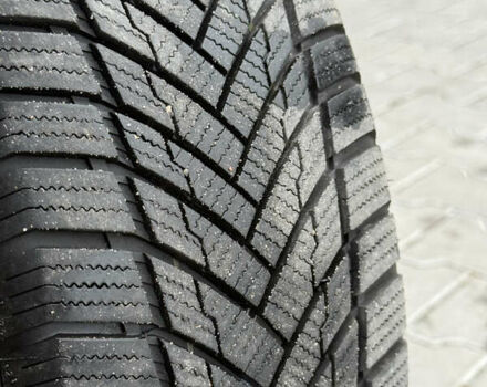 Серый Фольксваген Кросс Гольф, объемом двигателя 1.6 л и пробегом 182 тыс. км за 6500 $, фото 105 на Automoto.ua