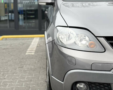 Серый Фольксваген Кросс Гольф, объемом двигателя 1.6 л и пробегом 182 тыс. км за 6500 $, фото 12 на Automoto.ua