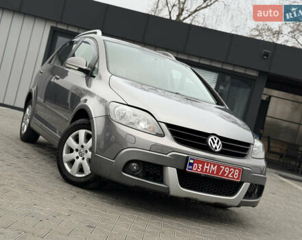 Серый Фольксваген Кросс Гольф, объемом двигателя 1.6 л и пробегом 182 тыс. км за 6500 $, фото 108 на Automoto.ua