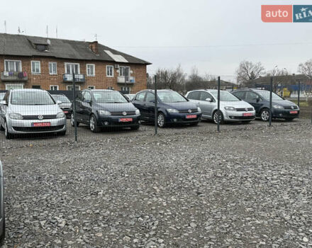 Серый Фольксваген Кросс Гольф, объемом двигателя 1.6 л и пробегом 182 тыс. км за 6500 $, фото 107 на Automoto.ua