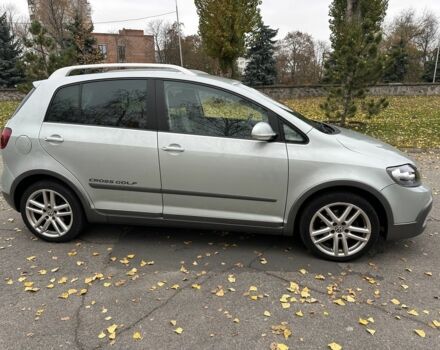 Серый Фольксваген Кросс Гольф, объемом двигателя 1.4 л и пробегом 213 тыс. км за 6900 $, фото 2 на Automoto.ua