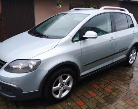Сірий Фольксваген Кросс Гольф, об'ємом двигуна 1.4 л та пробігом 244 тис. км за 6450 $, фото 2 на Automoto.ua