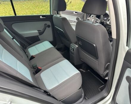 Серый Фольксваген Кросс Гольф, объемом двигателя 1.4 л и пробегом 213 тыс. км за 6900 $, фото 6 на Automoto.ua