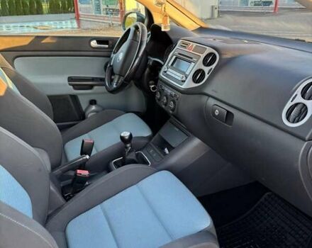 Серый Фольксваген Кросс Гольф, объемом двигателя 1.4 л и пробегом 152 тыс. км за 6500 $, фото 7 на Automoto.ua