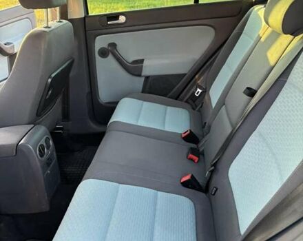 Серый Фольксваген Кросс Гольф, объемом двигателя 1.4 л и пробегом 152 тыс. км за 6500 $, фото 11 на Automoto.ua