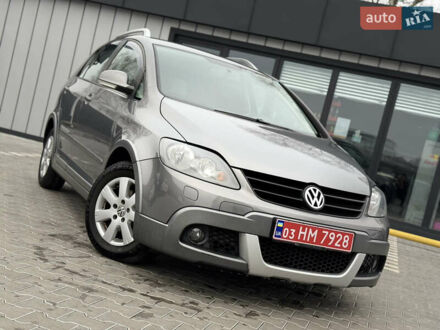 Серый Фольксваген Кросс Гольф, объемом двигателя 1.6 л и пробегом 182 тыс. км за 6500 $, фото 1 на Automoto.ua