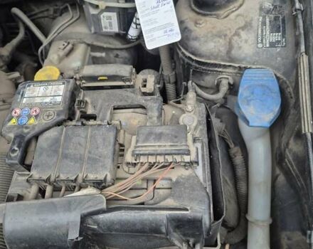 Черный Фольксваген Кросс Поло, объемом двигателя 1.4 л и пробегом 119 тыс. км за 6800 $, фото 48 на Automoto.ua